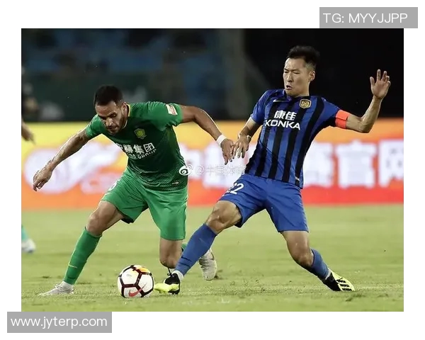 北京中赫国安迎战深圳队全力争胜展现球队实力与斗志