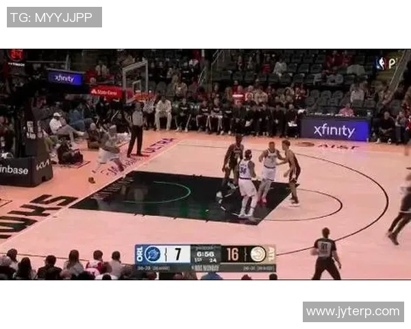 老鹰与魔术激战正酣微直播吧带你全程关注精彩瞬间